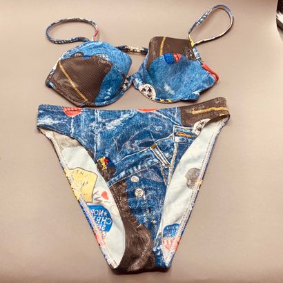 Christian DIOR

Bikini en viscose vernis...