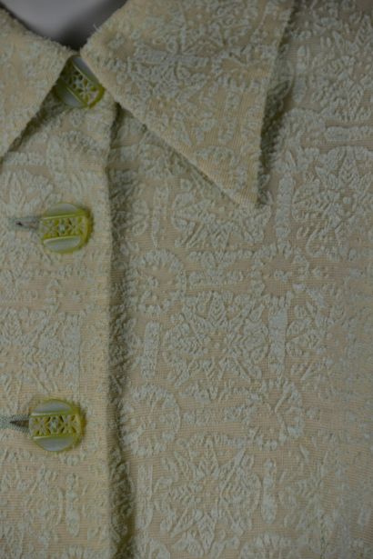 Christian LACROIX

Veste longue couleur anis,...