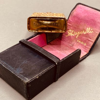 
SCHIAPARELLI

Travel perfume bottle in gilded...