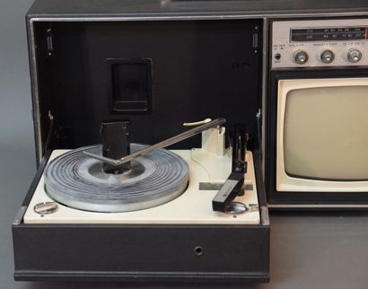 JVC NIVICO VPF-96FJU

Très rare combiné stéréo...
