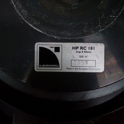 
L.ACOUSTICS HP RC 181 8 OHMS, très bons...
