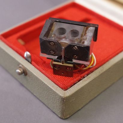 
NEUMANN DST62




Rare cellule MC de Neumann,...