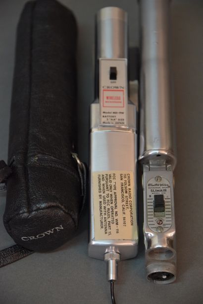 Lot de deux micros :

CROWN MD-9WP, micro...