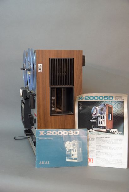 Magnétophone à bandes, AKAI X-2000, à  triple...