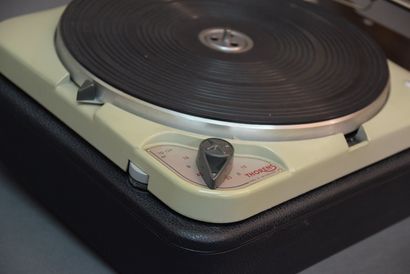 THORENS TD124 MK1, & SME M2-9 belle et mythique...