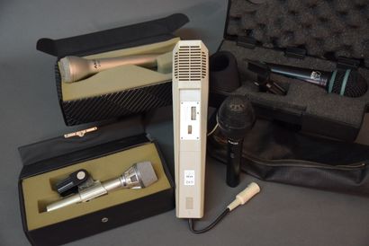 
Ensemble de 5 micros AKG :


Micro dynamique...