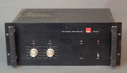 REVAC PRO 500Très bon ampli de régie stéréo...