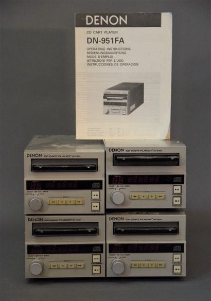 DENON DN-950FA, quatre lecteurs de CD de...