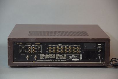 JVC P-L10, 