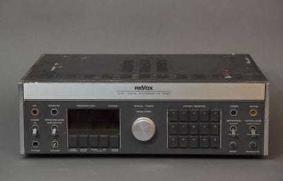 REVOX B-760, réputé tuner en état moyen,...