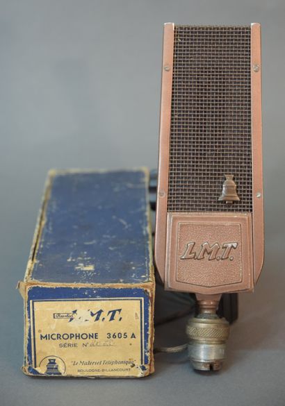 LMT 3605 micro à  ruban LMT 3605A, dans sa...
