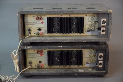 KH TELEWATT A120E

2 amplificateurs blocs...