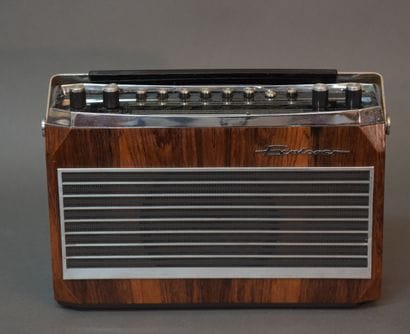 RADIONETTE EXPLORER, radio à  transistors...
