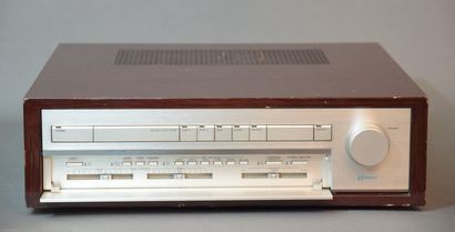 JVC P-L10, 