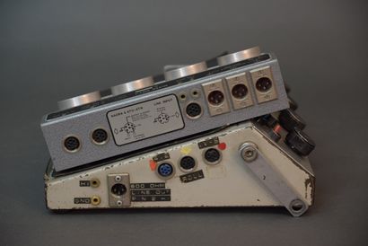 Deux appareils, un NAGRA et un autre sans...