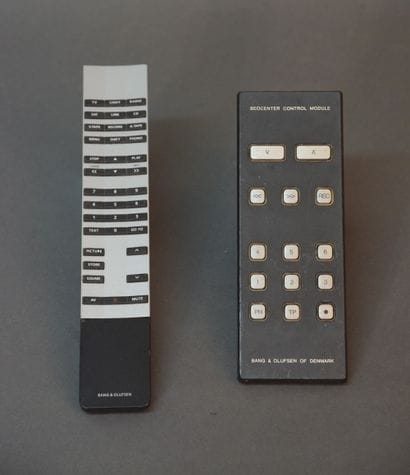 Lot de deux télécommandes Bang &Olufsen :

Télécommande...