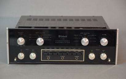 MCINTOSH C28, préampli à transistors du début...