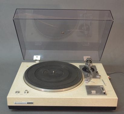 KENWOOD KD-2055, platine TD à entrainement...