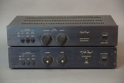 Lot de 4 ampli-preamplis, ampli-tuner, dont :

MICHEL...