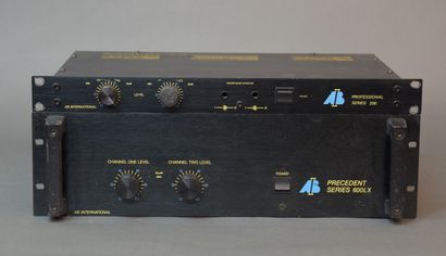 2 amplificateurs AB INTERNATIONAL

AB INTERNATIONAL...