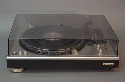 HITACHI PS-58, platine TD à  entraînement...