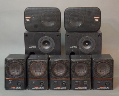 Lot de 9 moniteurs dont :

FOSTEX 6301B,...