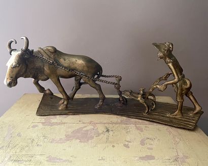 
Sculpture en bronze représentant un paysan...