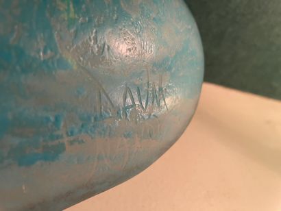 *DAUM

Vase à ouverture rectangulaire en...