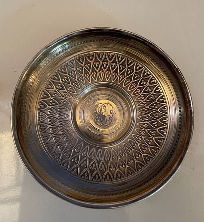 *Petite tasse et sa sous-tasse en argent...