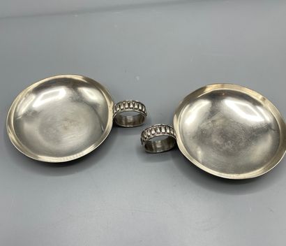 Pair of silver plated cups forming a taste-tin,...