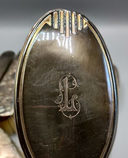Toiletries set in silver plated metal decorated...