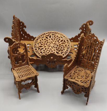 Ensemble de jouets d'enfants: Lit et fauteuils...