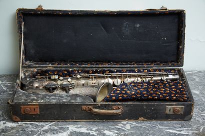 Saxophone Signed Pierret 207 bd voltaire...