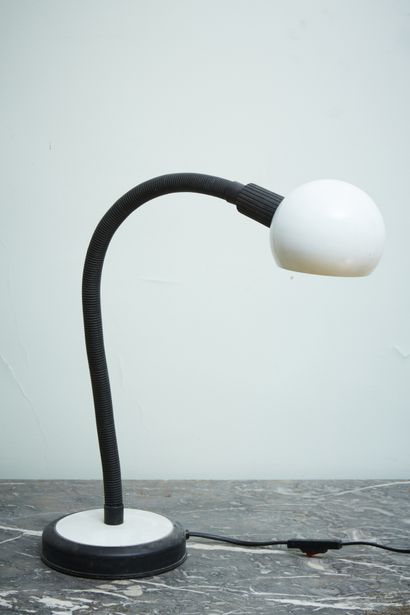 Plastic table lamp circa 1960

Height: 70...