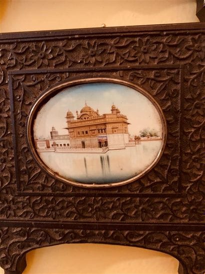 
Temple d’Or d’Amritsar



 
Pigments polychromes...