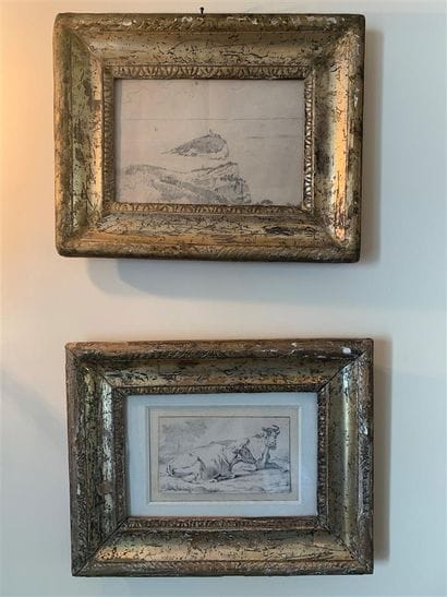 Deux dessins et deux estampes encadrés représentant...