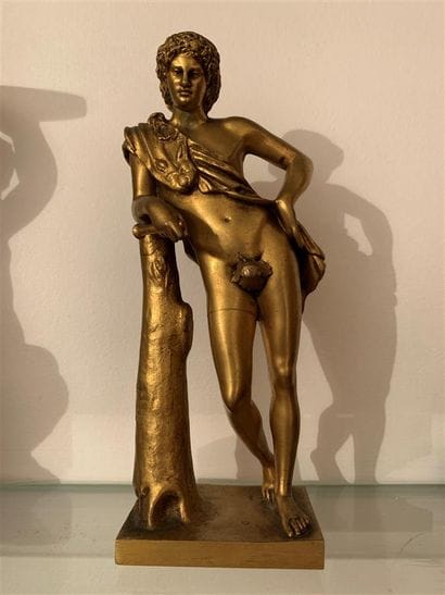 Statuette en bronze doré représentant Pan...