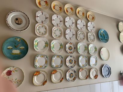 Collection de plats et assiettes divers en...