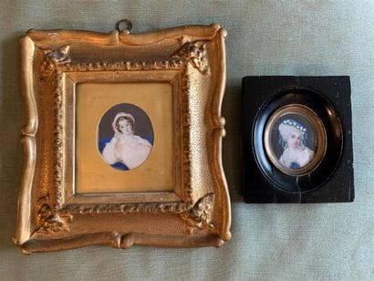 Deux miniatures rondes représentant des portraits...