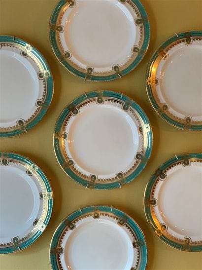 DAVENPORT

Partie de service en porcelaine...