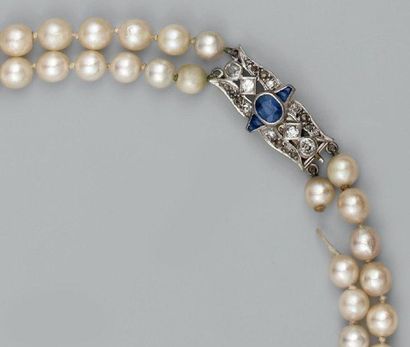 Collier deux rangs de perles de culture en...