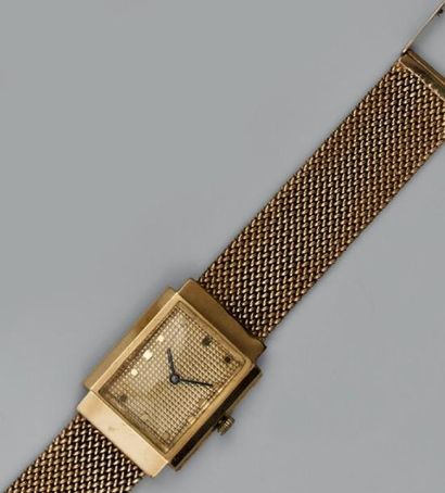 Montre bracelet d'homme en or jaune à boitier...
