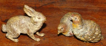 Vienne
Couple de perdrix et lapin en bronze...