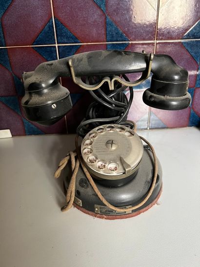 Téléphone ancien