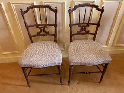 Deux chaises vers 1930