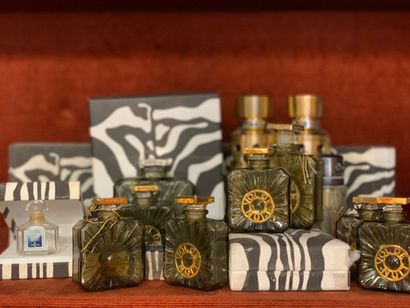 Lot de flacons de parfum de la Maison Guerlain...