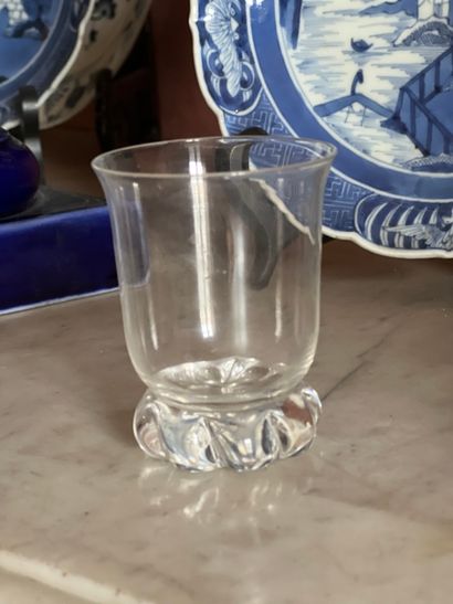 DAUM France

Huit petits verres en cristal

Hauteur...