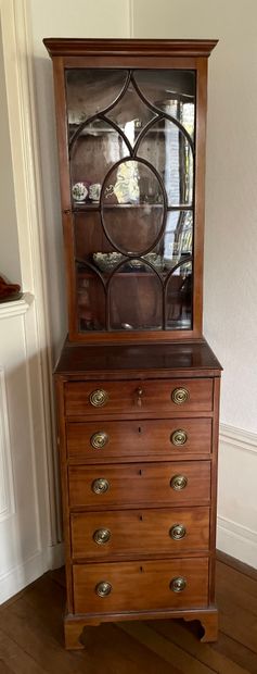 Meuble vitrine de style Anglais

186.5 x...