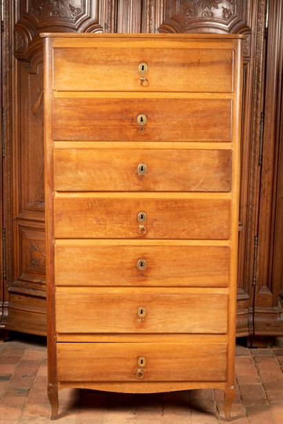 
Semainier in natural wood opening to seven...