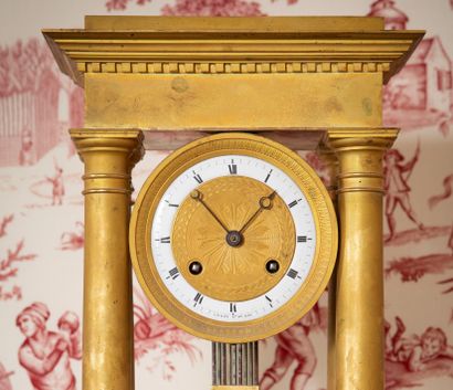 
Portico clock in gilded bronze representing...
